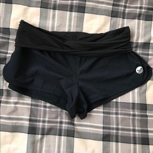 🔴 Roxy- NWOT Swim Trunks